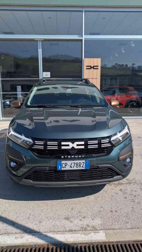 DACIA Sandero Stepway 1.0 TCe ECO-G Extreme Up 4/5-Porte Benzina/GPL